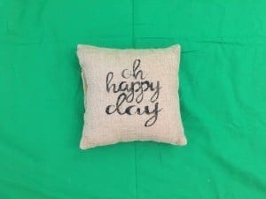 Tutorial: How to Use Green Screens in Product Photos - Great for SIlhouette Cameo or Cricut small business owners - by cuttingforbusiness.com