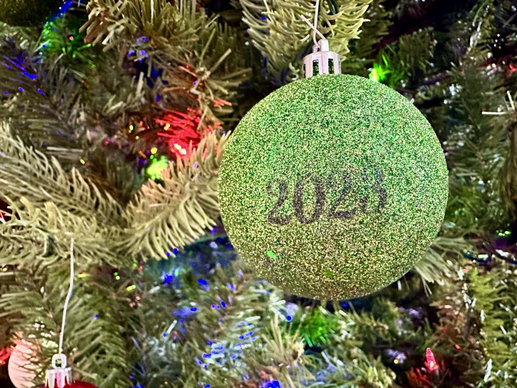Engraved Christmas ornament with the xTool P2 - cuttingforbusiness.com